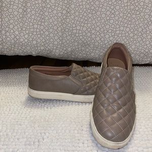 Quilted Design Slip On Sneaker